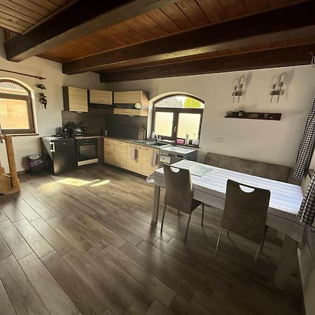 Penzion - Apartman Prestavlky Tršice Eksteriør bilde