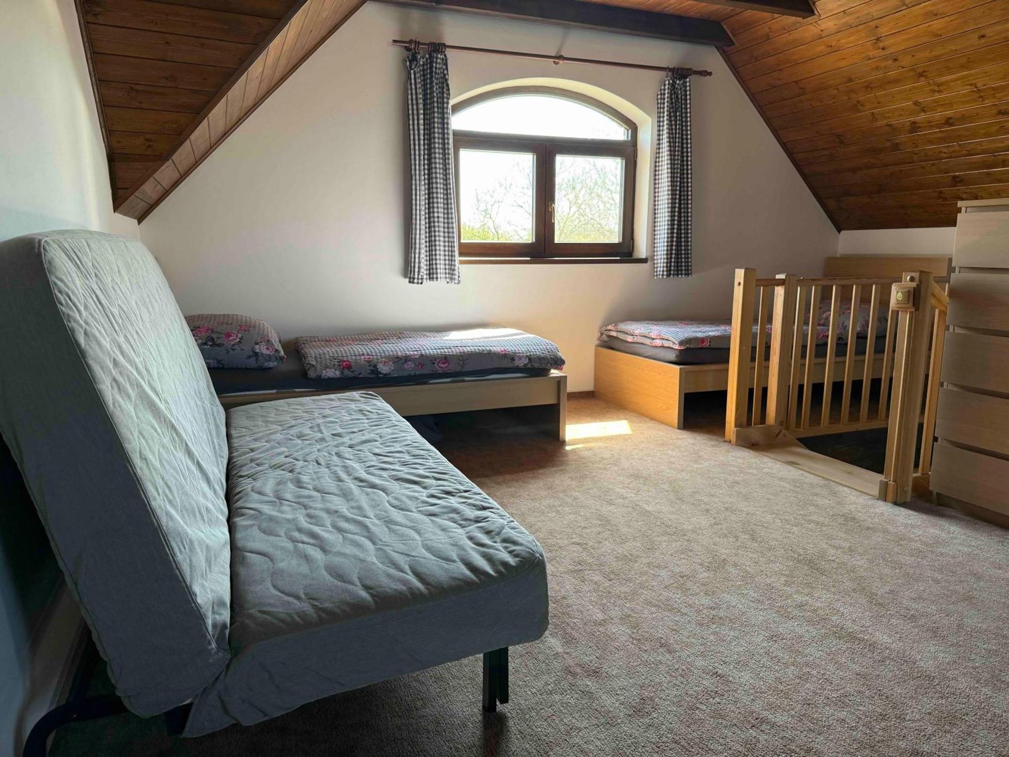 Penzion - Apartman Prestavlky Tršice Eksteriør bilde